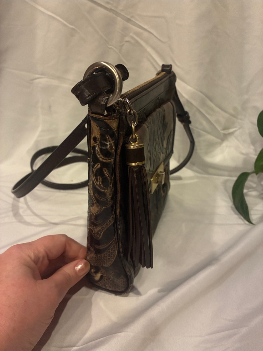 Brahmin Mimosa Espresso Fresco Embossed Leather Crossbody (ABBA) - Picture 12 of 16